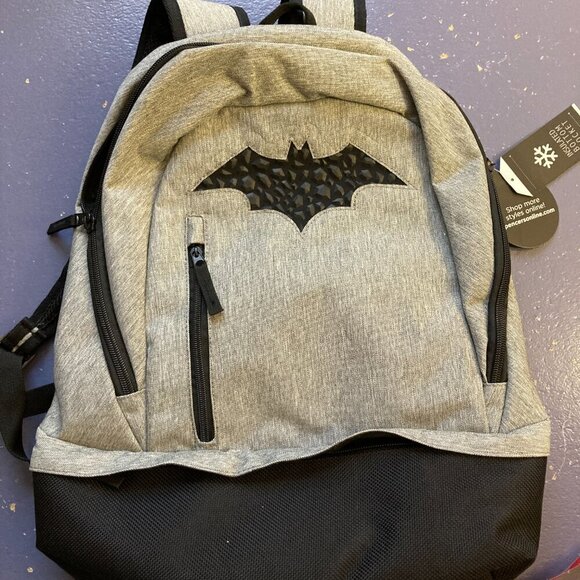 Spencer's Batman Backpack, NWT, Insulated bottom - Picture 5 of 10